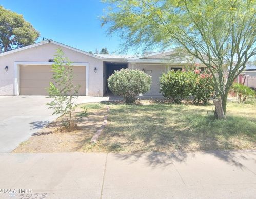 5953 Coolidge St, Phoenix, AZ 85033-2109