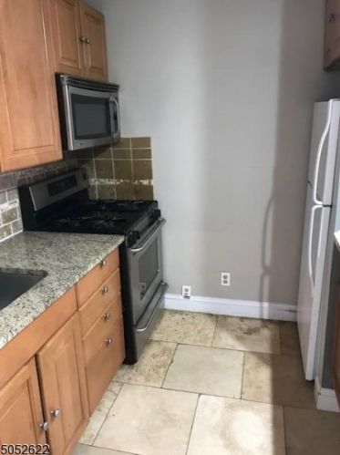 584 Washington Ave, Belleville NJ  07109-3334 exterior