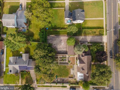 605 Delaware St, West Deptford NJ  08096-1576 exterior