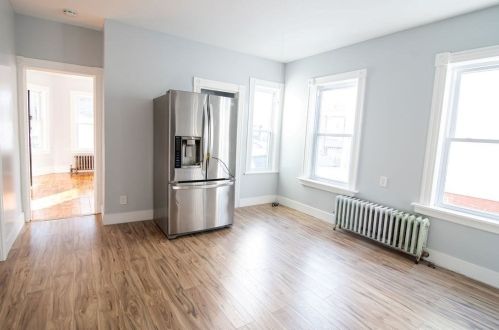 154 Eastern Ave, Worcester MA  01605-2814 exterior