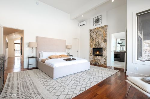 2722 Est Dr, Park City UT 84060-6877 exterior