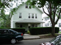 10 Colonial Ave, Newton, MA 02460-1215