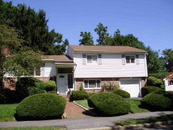 18 Cannon St, Newton, MA 02461-2115