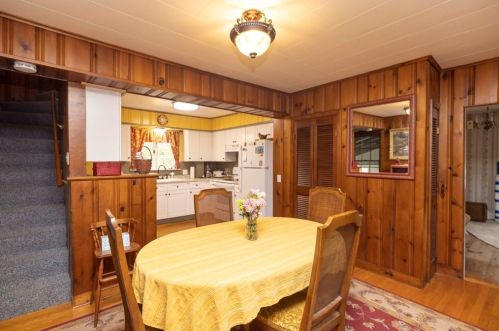 48 Waverly St, Taunton MA  02780-1447 exterior