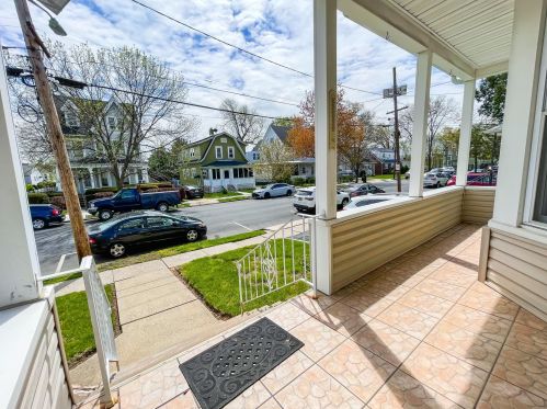 209 Beech St, Kearny, NJ 07032-2909