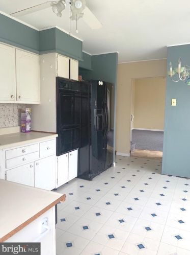 197 Lincoln Ave, West Deptford NJ 08066-1136 exterior