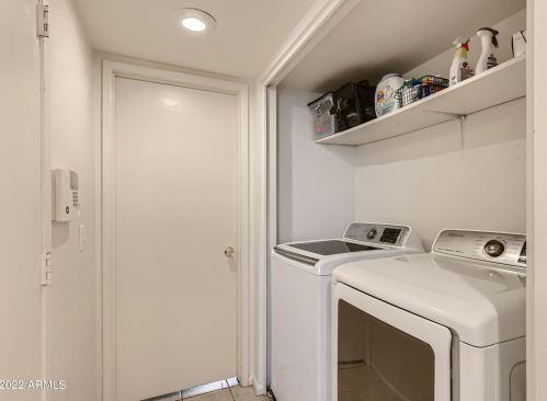 5820 42 Pl, Phoenix AZ 85050-3777 exterior