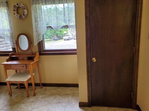 589 Vernon St, East Bridgewater MA 02324-2238 exterior