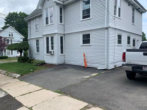 118 Temple St, Whitman, MA 02382-1336