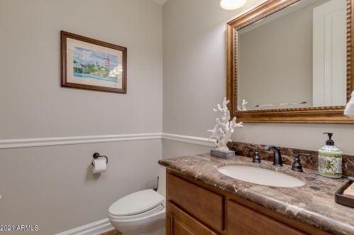 1465 Caribbean Ln, Phoenix AZ 85023-6792 exterior