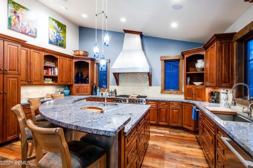 426 Woodside Ave, Park City UT exterior