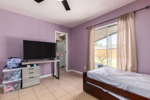 7750 Clarendon Ave, Phoenix AZ 85033-4023 exterior