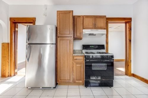 222 Clark Ave, Chelsea MA 02150-2514 exterior