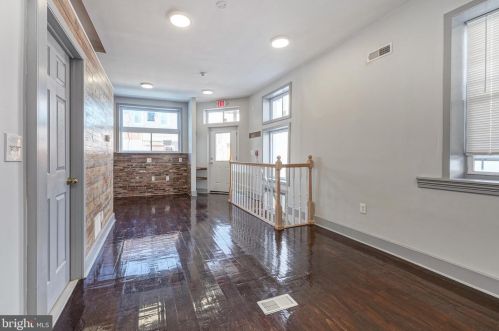 1815 20 St, Philadelphia PA 19145-2048 exterior