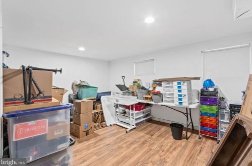 716 Creek Ln, West Deptford NJ 08051-1631 exterior