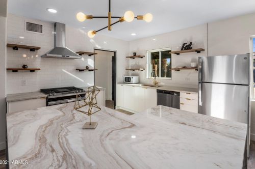 1413 Edgemont Ave, Phoenix AZ 85035-1809 exterior