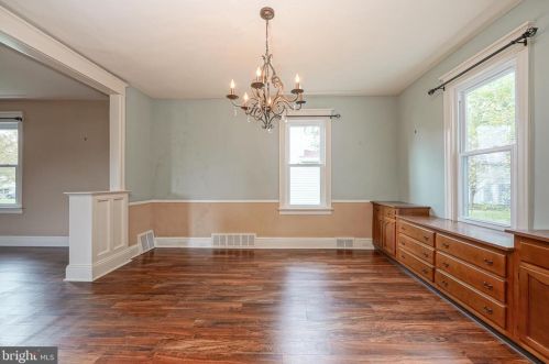 428 Billings Ave, West Deptford NJ 08066-2225 exterior