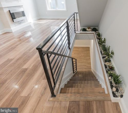 1812 20 St, Philadelphia PA 19145-2035 exterior