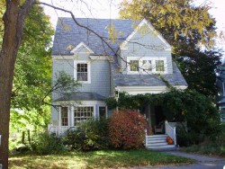 35 Oxford Rd, Newton, MA 02459-2407