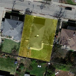 88 Warwick Rd, Newton MA 02465-1724 aerial view