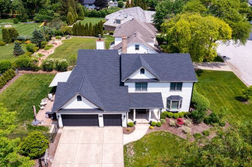 8495 Dolfor Cv, Willowbrook, IL 60527-8350