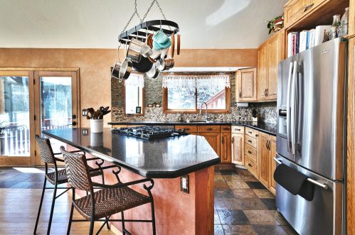 8693 Gorgoza Dr, Park City UT 84098-4736 exterior