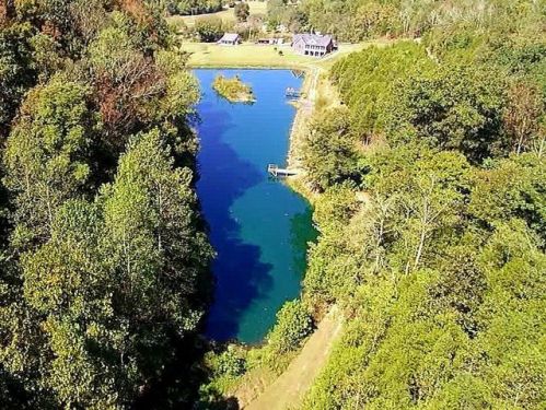 845 Smith Creek Rd, Tompkinsville KY  42167-8622 exterior