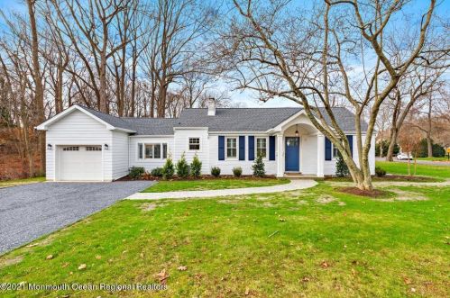 495 Branch Ave, Little Silver NJ  07739-1112 exterior