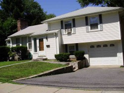 182 Hartman Rd, Newton, MA 02459-2854