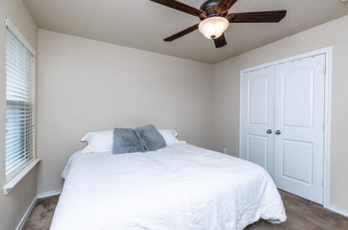 5432 Grenada Dr, Fort Worth TX 76119-8502 exterior