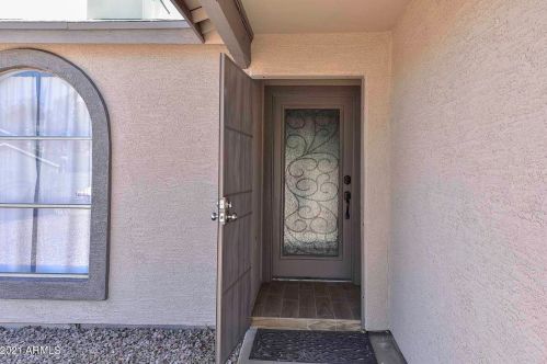13608 41 Pl, Phoenix AZ 85042-7323 exterior
