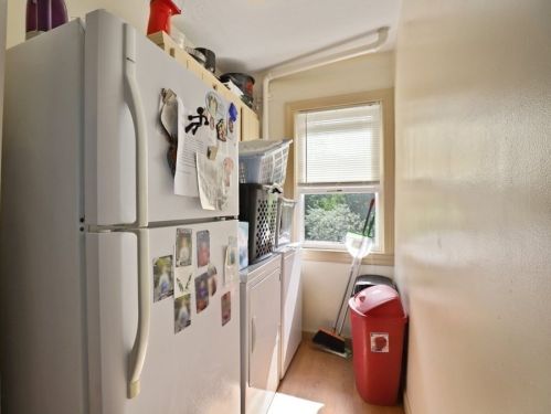 32 Corthell Ave, Whitman MA 02382-1803 exterior