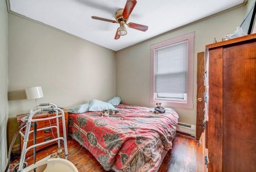 61 Chancery St, New Bedford MA 02740-3567 exterior