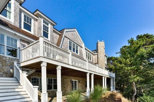 558 Fox Hill Rd, Chatham MA 02633-1412 exterior