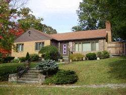 1701 Commonwealth Ave, Newton, MA 02465-2827