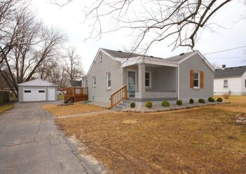 2216 Parkwood Rd, Louisville KY  40214-1034 exterior