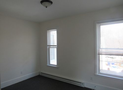 166 High St, Taunton MA 02780-3534 exterior