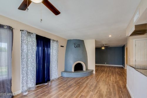 3202 Becker Ln, Phoenix AZ 85029-5140 exterior