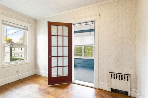 13 Edith St, Arlington MA 02474-8820 exterior