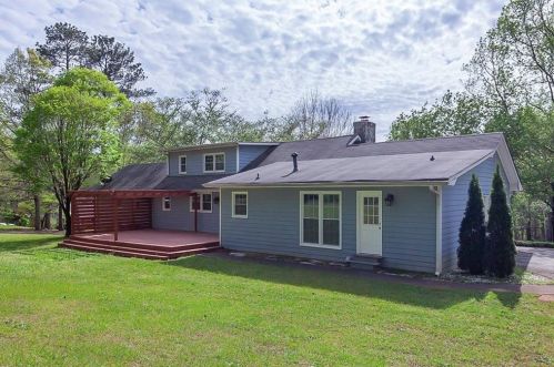 19 Hidden Lk Ct, Stockbridge GA 30281-1200 exterior