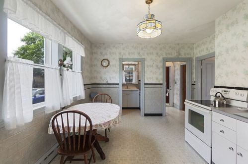 75 Bradford St, Everett MA 02149-1314 exterior