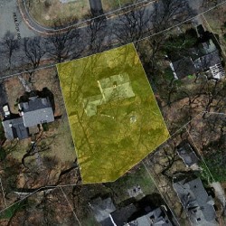 110 Roundwood Rd, Newton MA  02464-1260 aerial view