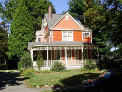 133 Lowell Ave, Newton, MA 02460-1521