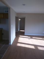 7305 Dunkirk Ln, Louisville KY  40272-1205 exterior