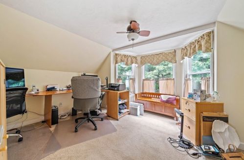 19 St, Weymouth MA 02191-1605 exterior