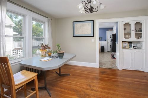 42 Estabrook Rd, Quincy MA 02170-3902 exterior