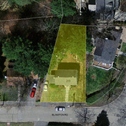 215 Islington Rd, Newton MA  02466-1022 aerial view