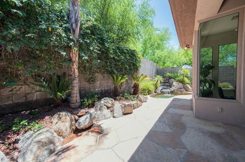 6417 30th Way, Phoenix AZ  85016-8927 exterior