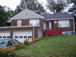 1904 Washington St, Newton, MA 02466-3008