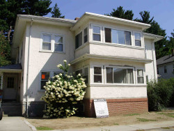 71 Warwick Rd, Newton, MA 02465-1723